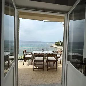  Apartament House Paula